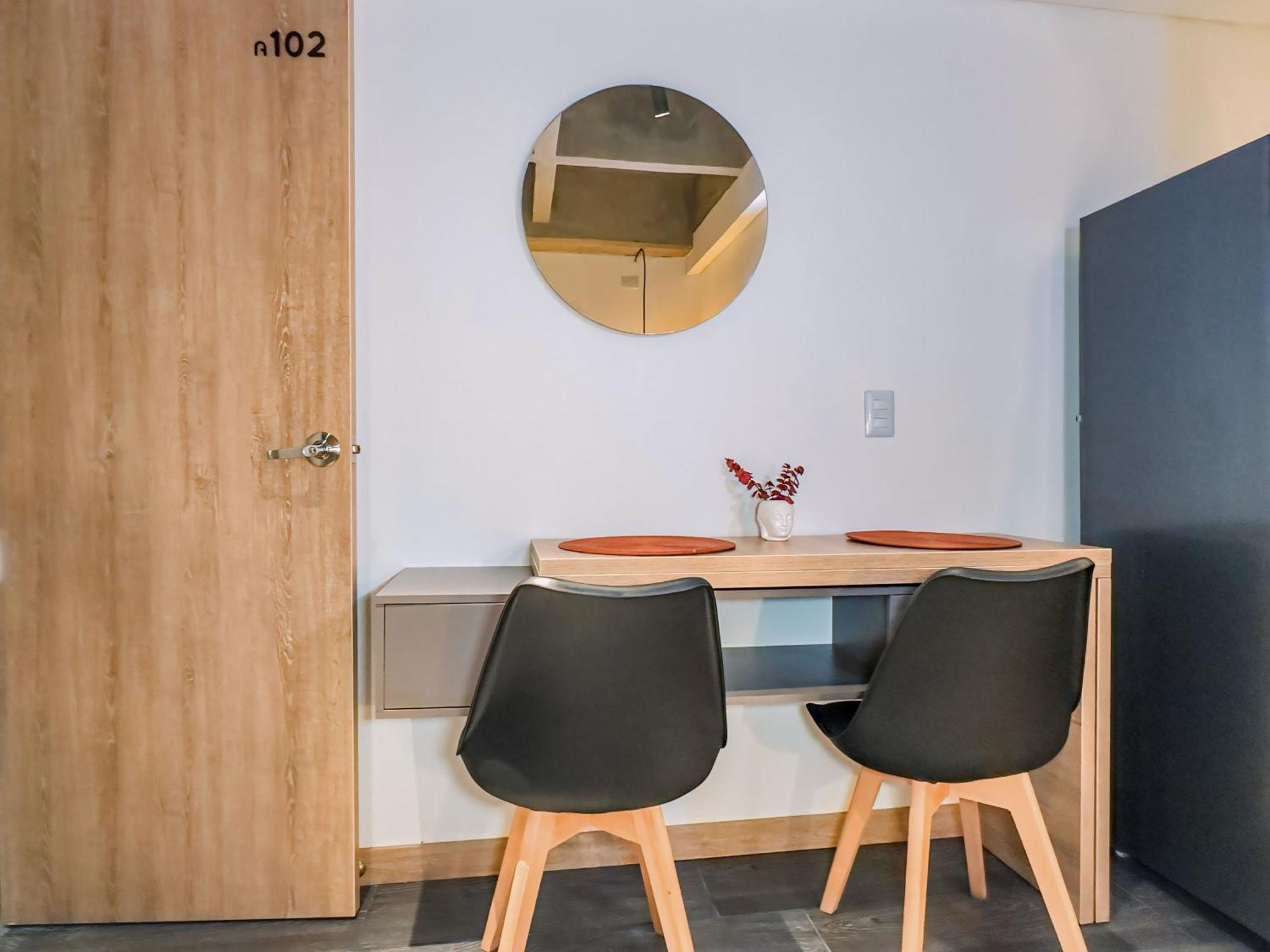 B 48 Living By B Rent Apartment Меделин Екстериор снимка