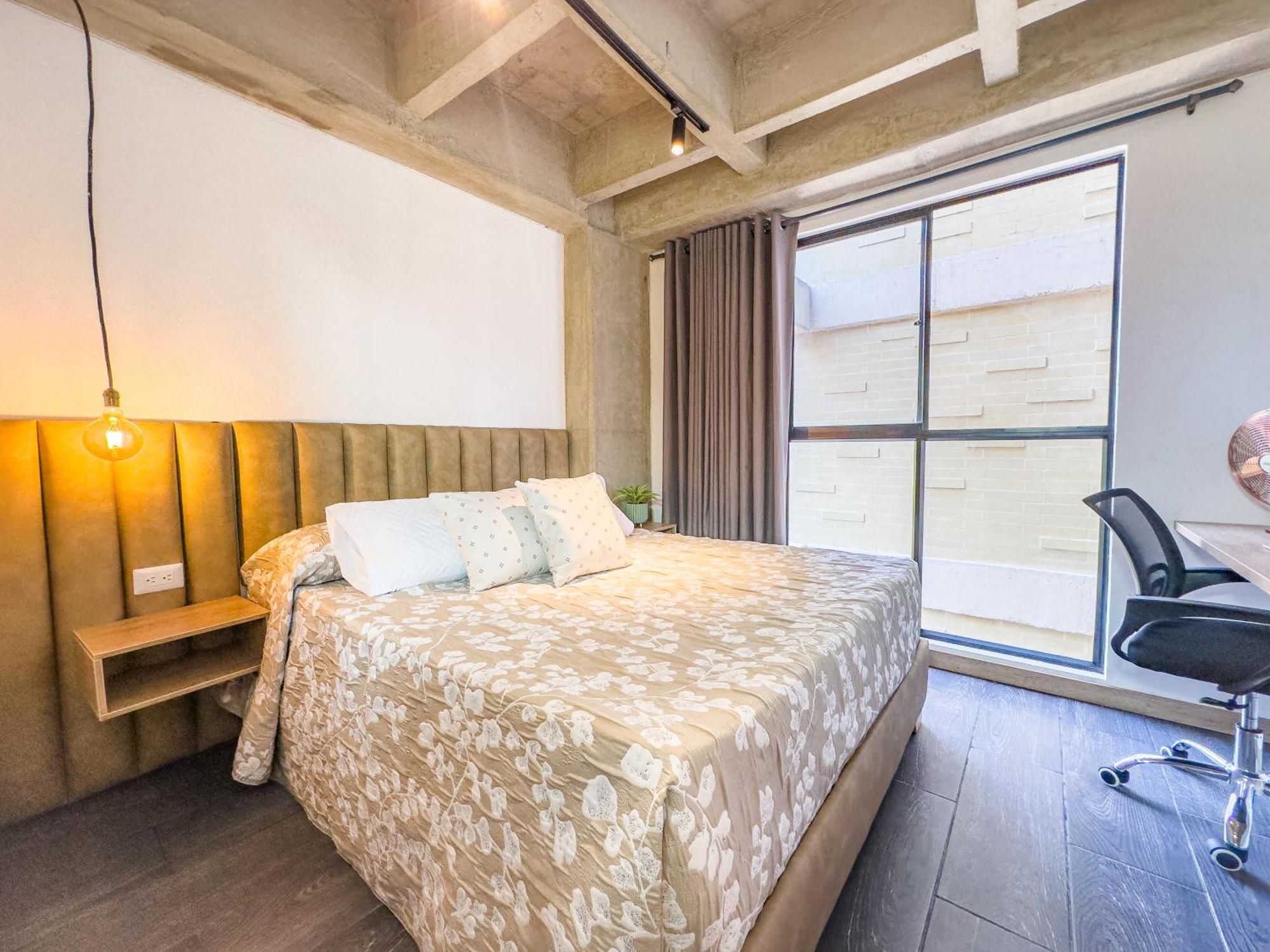 B 48 Living By B Rent Apartment Меделин Екстериор снимка