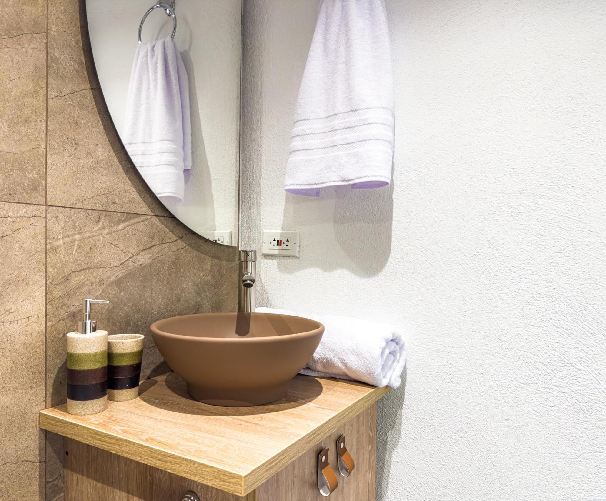 B 48 Living By B Rent Apartment Меделин Екстериор снимка